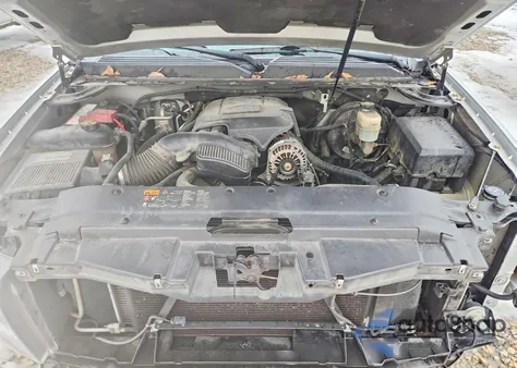 2013 Chevrolet Suburban C1500 Lt z USA, uszkodzony, nr VIN 1GNSCJE00DR174285